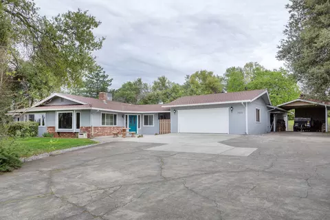1600 Filaree Dr, Redding, CA 96002 photo 1