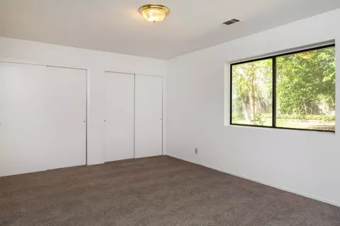5850 Old Barn Way, Redding, CA 96001 photo 12