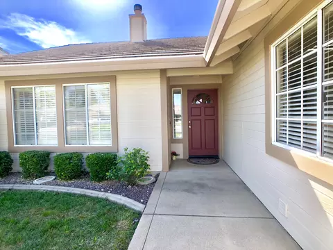 2038 Wicklow St, Redding, CA 96001 photo 5