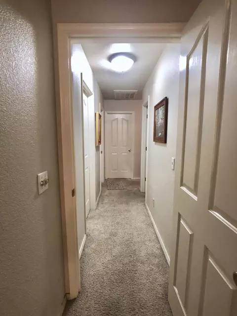 2038 Wicklow St, Redding, CA 96001 photo 24