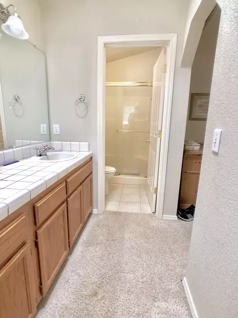 2038 Wicklow St, Redding, CA 96001 photo 28