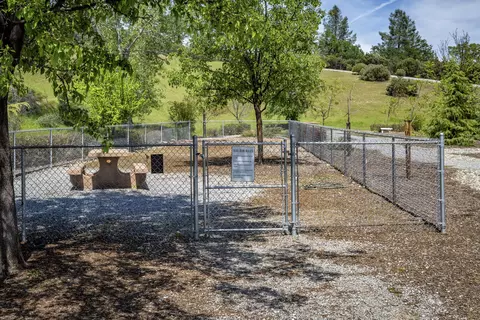 1192 Golden Gate Trl, Redding, CA 96003 photo 32