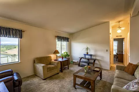 1192 Golden Gate Trl, Redding, CA 96003 photo 8