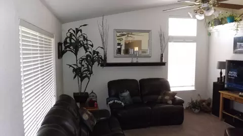 538 Springer Dr, Redding, CA 96003 photo 5