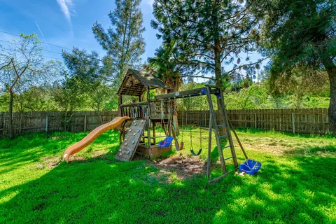 3540 Court St, Redding, CA 96002 photo 19
