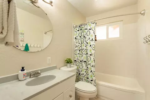 3540 Court St, Redding, CA 96002 photo 14