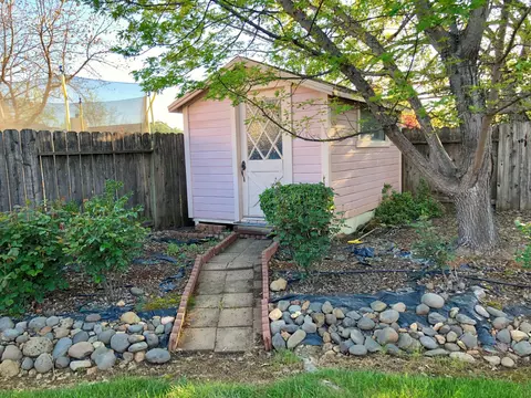 510 Armando Ave, Redding, CA 96003 photo 18