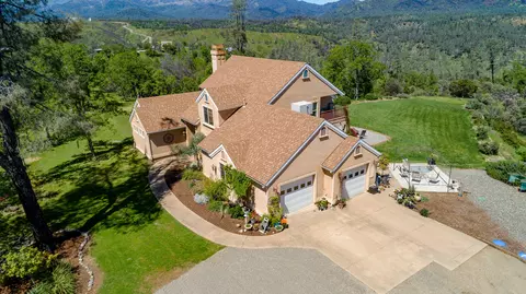 6970 Clover View Rd, Anderson, CA 96007 photo 1