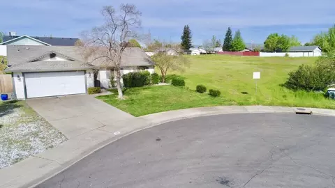 1467 Grouse Dr, Redding, CA 96003 photo 5