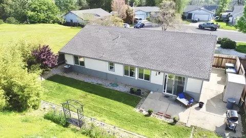 1467 Grouse Dr, Redding, CA 96003 photo 25