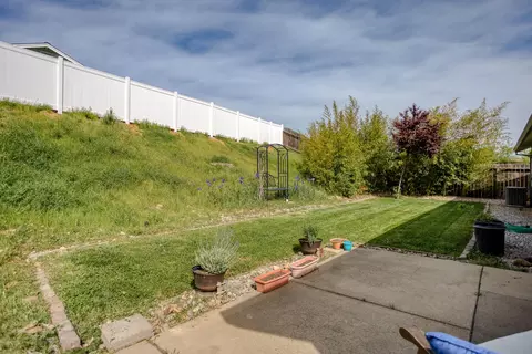 1467 Grouse Dr, Redding, CA 96003 photo 22