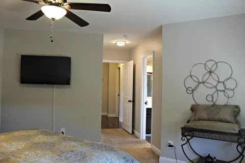 2111 Wicklow St, Redding, CA 96001 photo 11