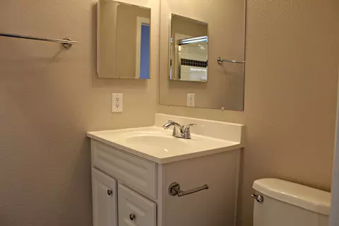 2111 Wicklow St, Redding, CA 96001 photo 32