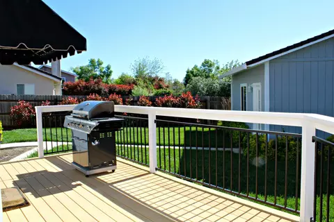 2111 Wicklow St, Redding, CA 96001 photo 24
