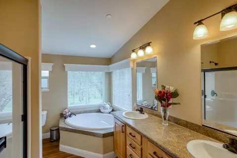 18017 Vista Pine Ln, Redding, CA 96003 photo 9