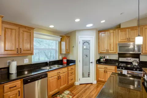 18017 Vista Pine Ln, Redding, CA 96003 photo 7