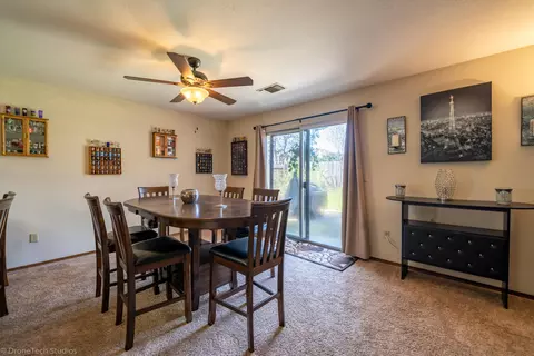 410 Rosewood Dr, Redding, CA 96003 photo 6