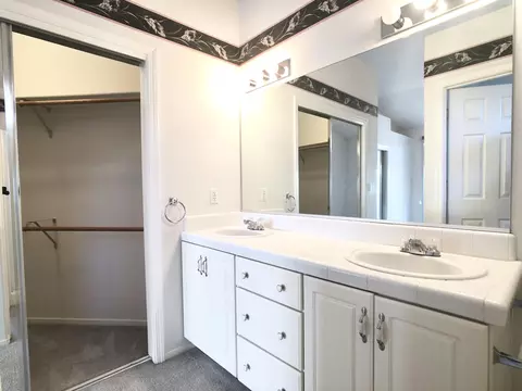1472 Augustine Way, Redding, CA 96002 photo 33