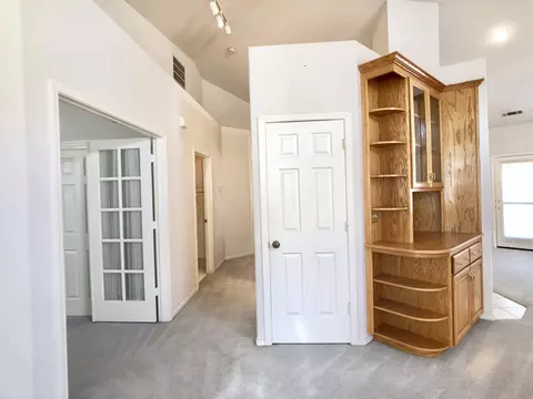 1472 Augustine Way, Redding, CA 96002 photo 23