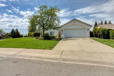 4370 Heather Ridge Ln, Redding, CA 96001 photo 2