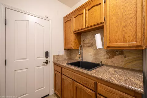 19259 Lexington Ln, Redding, CA 96003 photo 72