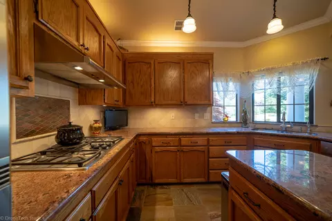 19259 Lexington Ln, Redding, CA 96003 photo 35