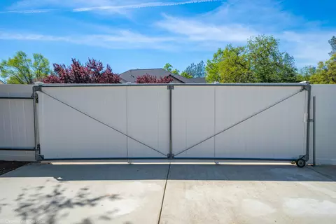 19259 Lexington Ln, Redding, CA 96003 photo 96