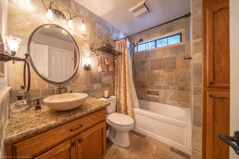 19259 Lexington Ln, Redding, CA 96003 photo 56
