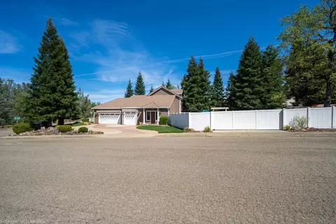 19259 Lexington Ln, Redding, CA 96003 photo 15