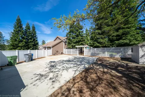 19259 Lexington Ln, Redding, CA 96003 photo 95
