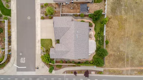 2490 Voltaire Way, Redding, CA 96003 photo 57