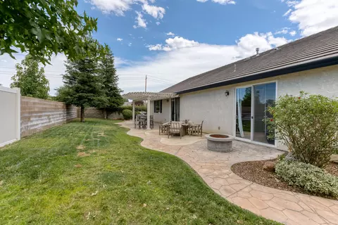 2490 Voltaire Way, Redding, CA 96003 photo 48