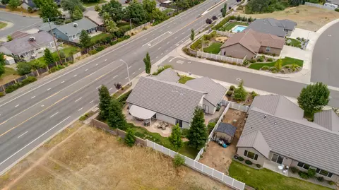 2490 Voltaire Way, Redding, CA 96003 photo 63