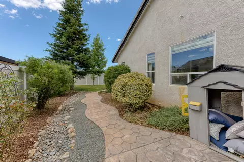 2490 Voltaire Way, Redding, CA 96003 photo 49
