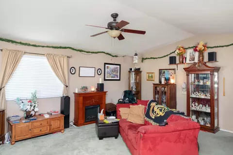 16847 Winchell Dr, Redding, CA 96003 photo 5