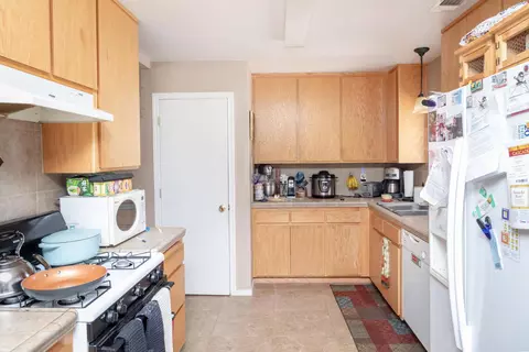 16847 Winchell Dr, Redding, CA 96003 photo 3