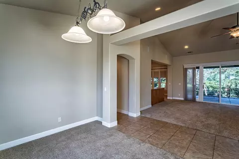 3816 Sea Lavender Ct, Redding, CA 96001 photo 7