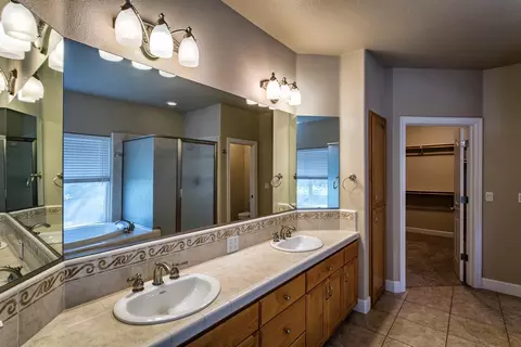 3816 Sea Lavender Ct, Redding, CA 96001 photo 20