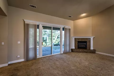 3816 Sea Lavender Ct, Redding, CA 96001 photo 4