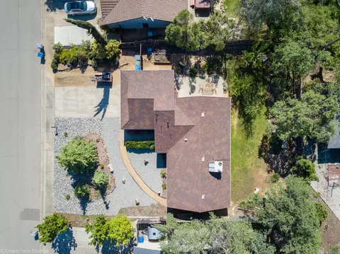 3963 Travona St, Redding, CA 96001 photo 16