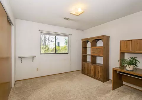 2530 Webb Ct, Redding, CA 96002 photo 9