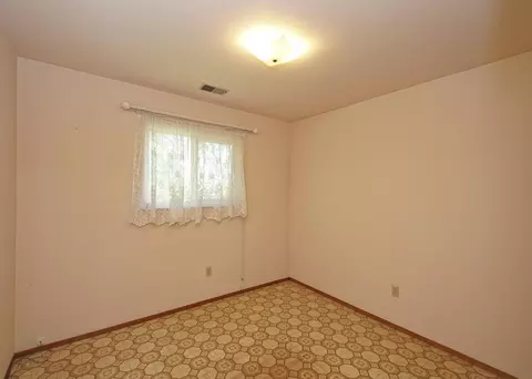 8879 Redbank, Redding, CA 96001 photo 12