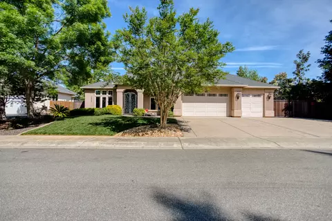 4645 Clark River Dr, Redding, CA 96002 photo 1