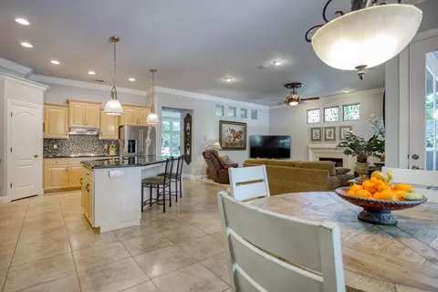 4645 Clark River Dr, Redding, CA 96002 photo 8