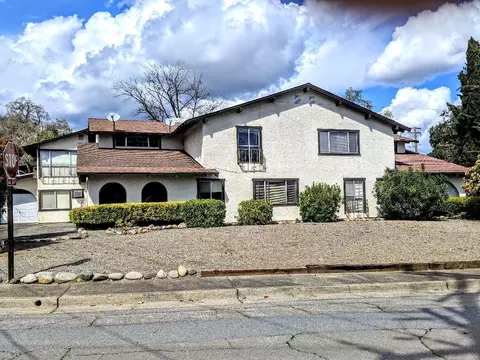 1870 Sonoma St, Redding, CA 96001 photo 1