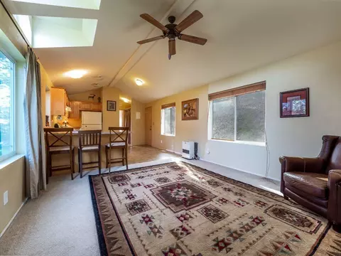 14836 Valley Vista Ct, Redding, CA 96003 photo 3
