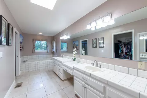 3823 Andes Dr, Redding, CA 96001 photo 21