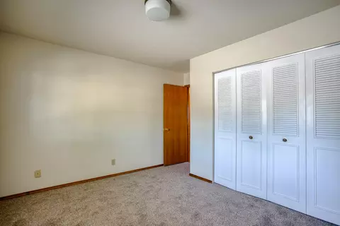 383 Rosewood Dr, Redding, CA 96003 photo 24