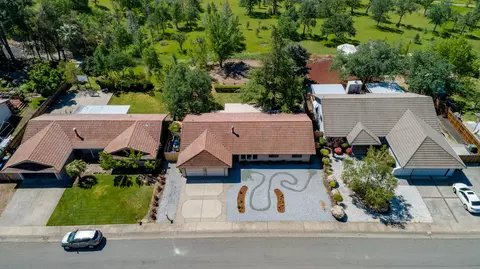 383 Rosewood Dr, Redding, CA 96003 photo 37