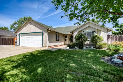 5437 Mill Pond Ln, Redding, CA 96001 photo 1